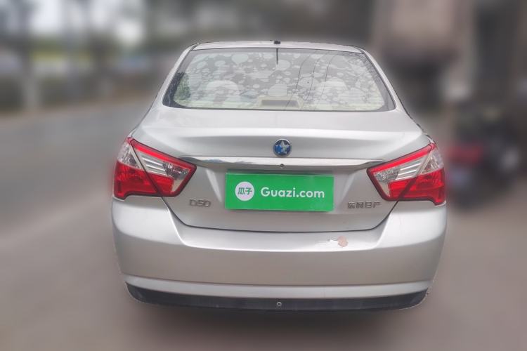 Used Venucia D50 2012 1.6L Manual Comfort Edition