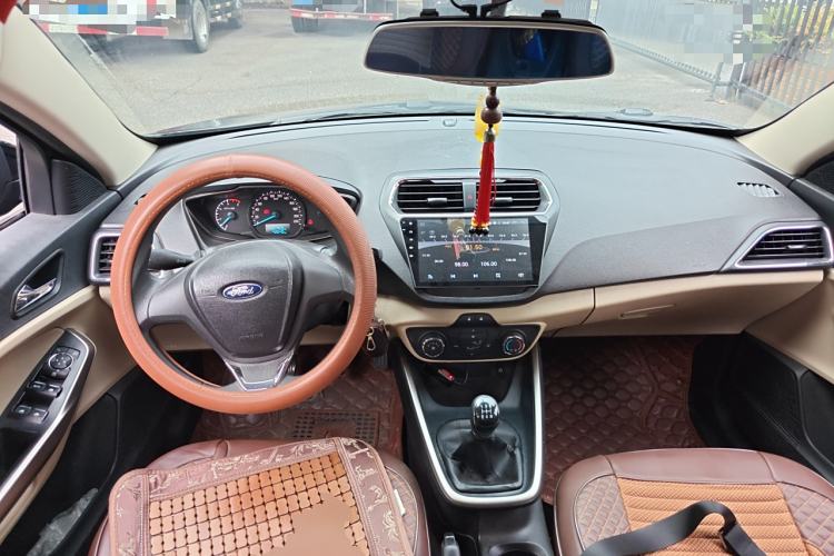 Used Ford Escort 2015 1.5L Manual Comfort Model
