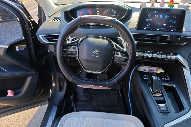 Used Peugeot 4008 2018 350THP Luxury Edition Steering Wheel