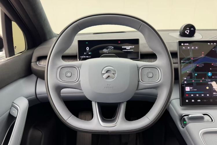 Used Nio EC6 2024 75 kWh Steering Wheel