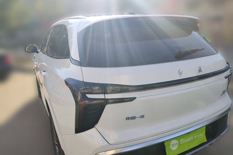 Used Hongqi HS3 2023 1.5T Two-Wheel Drive Shanwei Edition
