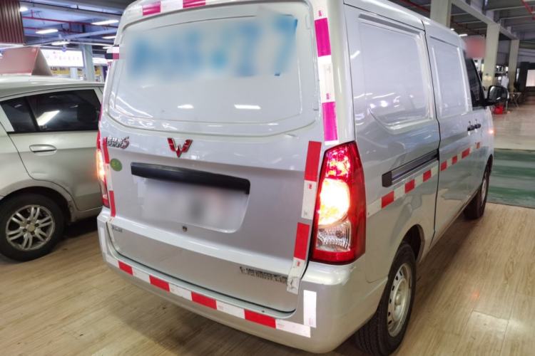 Used Wuling Rongguang S 2021 1.2L Base Model Window-Sealed 2-Seat LSI Car