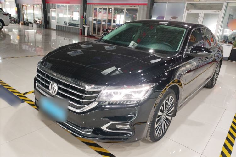 Used Volkswagen Passat 2020 330TSI Luxury Edition China VI