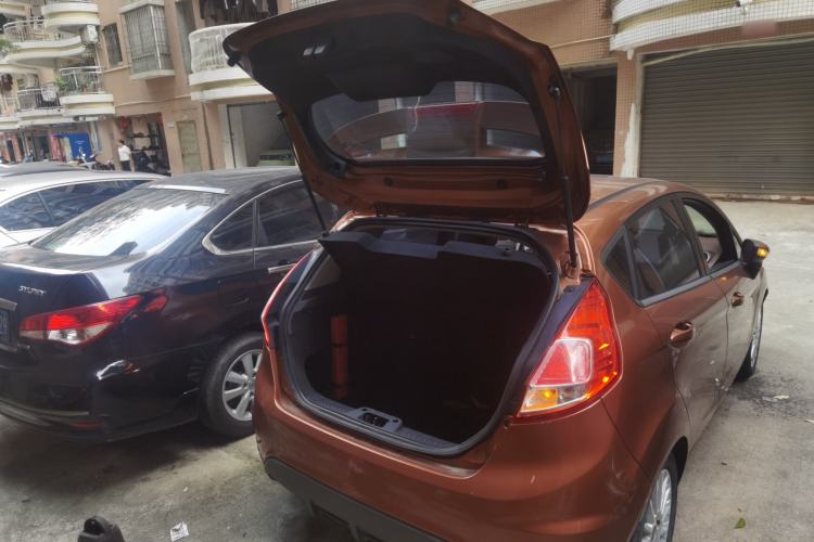 Used Ford Fiesta 2014 Hatchback 1.0 GTDi Automatic Dynamic Model Trunk