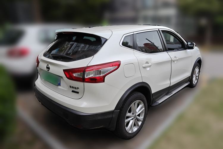 Used Nissan Qashqai 2016 2.0L CVT Elite Edition Rear Right 45 Deg