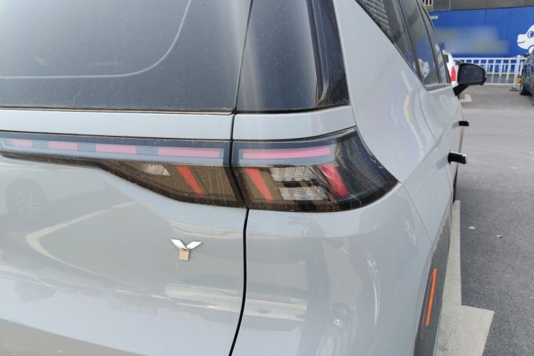 Used AION Y 2022 70 Intelligent Edition Lithium Iron Phosphate Exterior 3