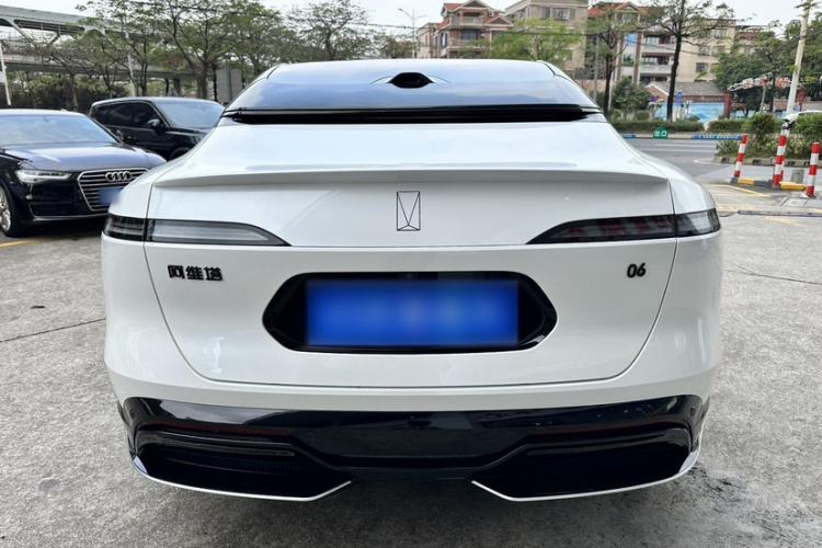 Used Avatr 06 2025 Ultra Pure Electric Edition Exterior 3