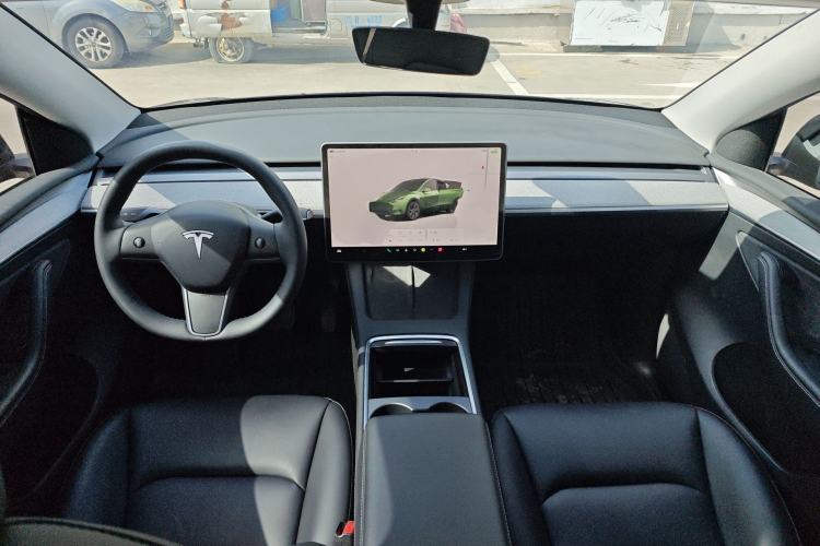 Used Tesla Model Y 2024 Rear-Wheel-Drive Version
