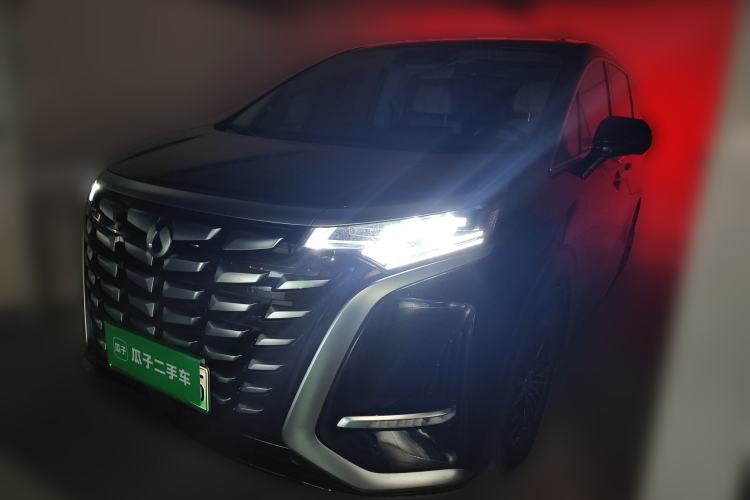 Used Denza D9 2023 DM-i 965 Luxury Model