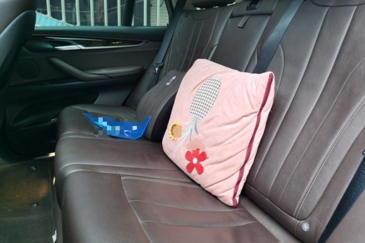 Used BMW X5 2017 xDrive28i Left Rear Seat