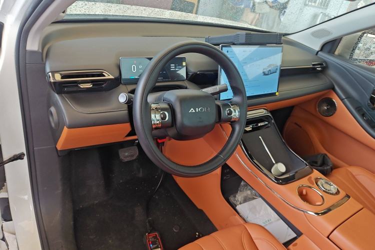 Used AION V 2024 Aion Tyrannosaurus 650 LiDAR Edition
