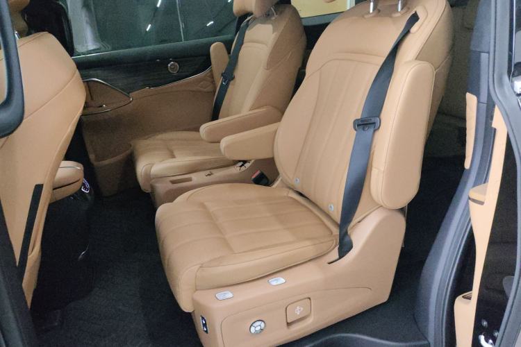 Used FORTHING Xinghai V9 2026 Model, More Enjoyment Series, 200km Luxury Edition