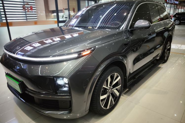 Used Li Auto L8 2023 Air model