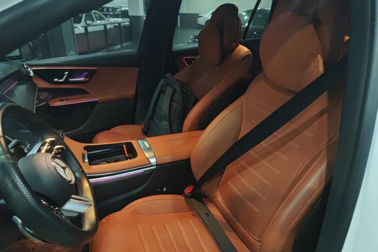 Used Mercedes-Benz GLC 2023 GLC 300 L 4MATIC Luxury 7-Seater Left Front Seat