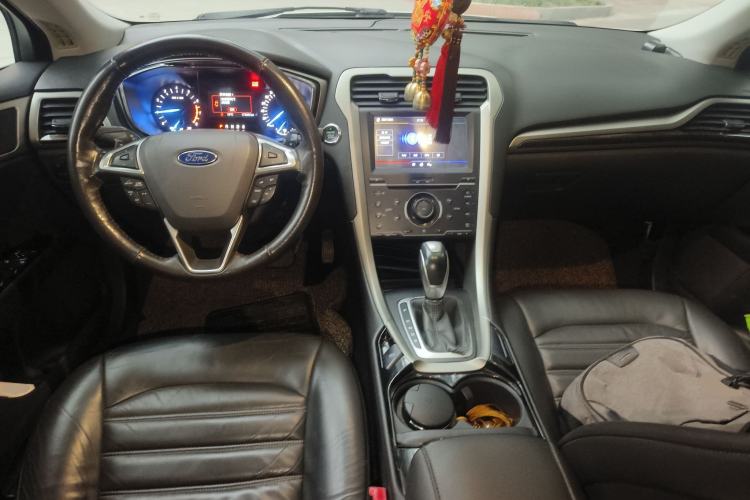 Used Ford Mondeo 2013 2.0L GTDi 200 Fashion Edition
