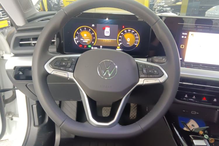Used Volkswagen Lamando 2024 Lavida L 280TSI DSG Spicy Edition Steering Wheel