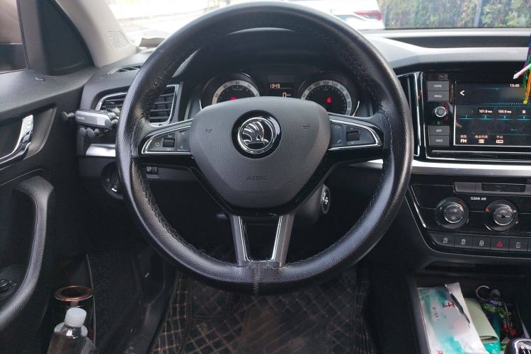 Used Skoda Kamiq 2018 1.5L Manual Comfort Edition China VI Standard