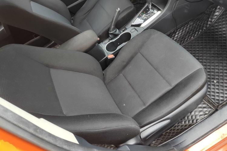 Used Toyota Levin 2015 1.6G CVT Orange Limited Edition
