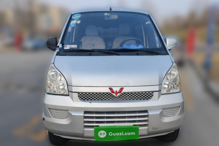 Used Wuling Rongguang 2011 1.2L Base Version