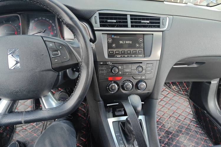 Used DS 5LS 2015 1.6T Style Edition THP160