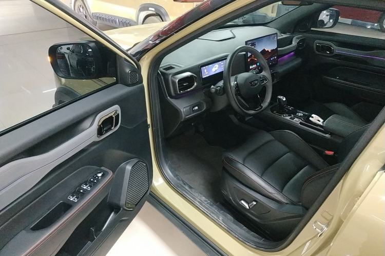 Used Geely Auto Cowboy 2025 1.5TD Fun-Offroad Version Driver Seat