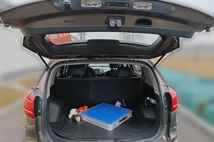 Used Kia Sportage R 2012 2.0L Automatic Two-Wheel Drive NAVI
