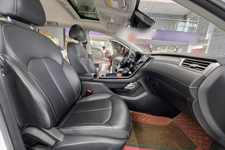 Used Roewe i6 MAX 2020 300TGI Automatic "Swell Cool Smart Drive" Edition