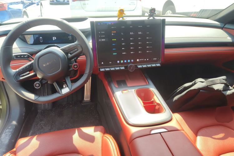 Used Xiaomi Auto SU7 2024 Four-Wheel Drive Ultra-Long Range Advanced Intelligent Driving Max Edition