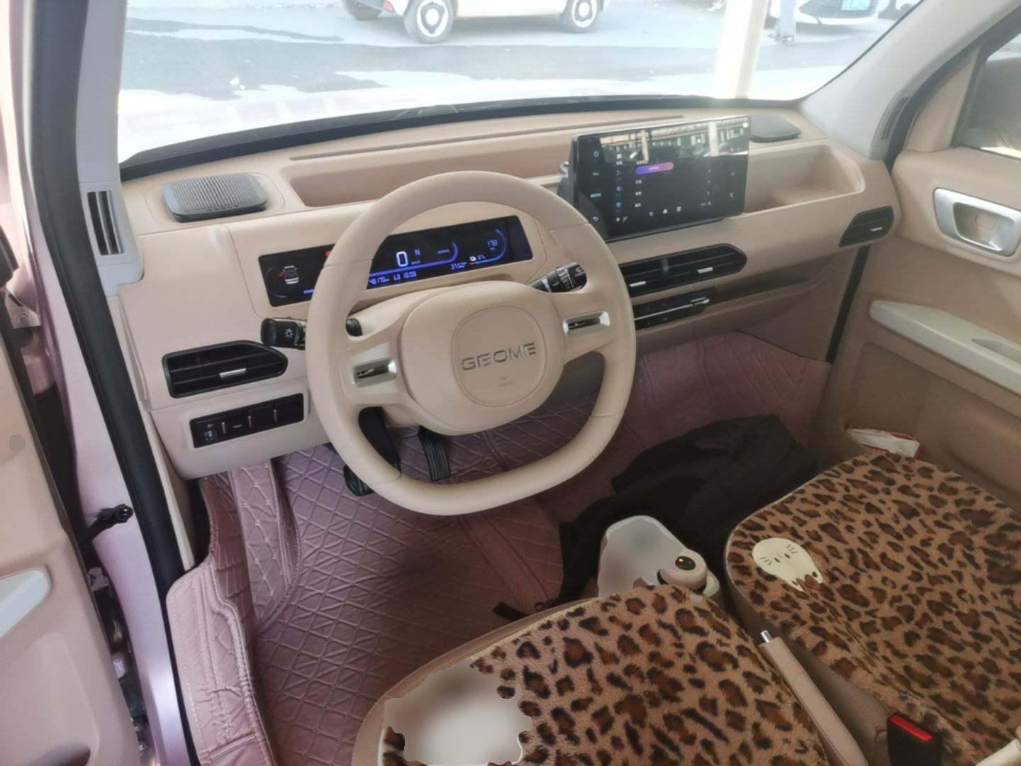 Geely Galaxy Panda 2023 Panda Mini 200km Endurance Bear — снимка 12