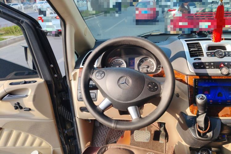 Used Mercedes-Benz Viano 