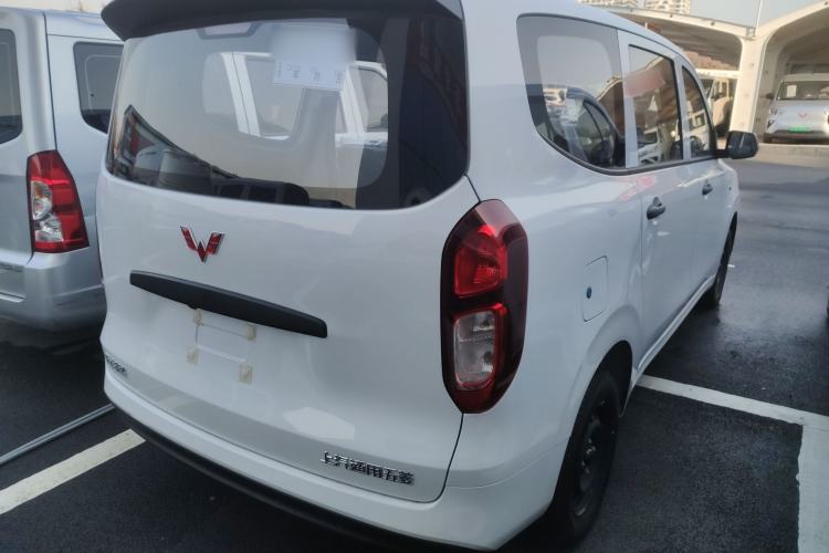 Used Wuling Hongguang New Energy 2025 Extended-Range Hybrid 50 km Standard Version

