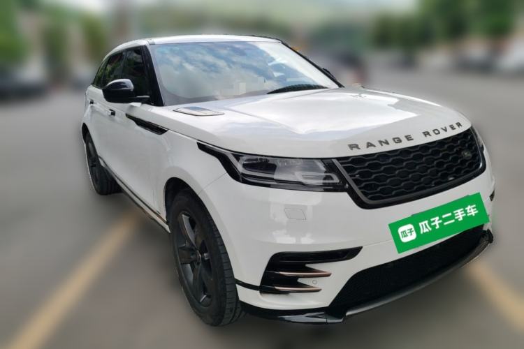 Used Land Rover Range Velar 2019 250 PS Front Right 45 Deg