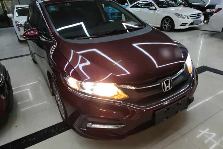 Used Honda Jade 2017 1.8L automatic Comfort version 5 seats