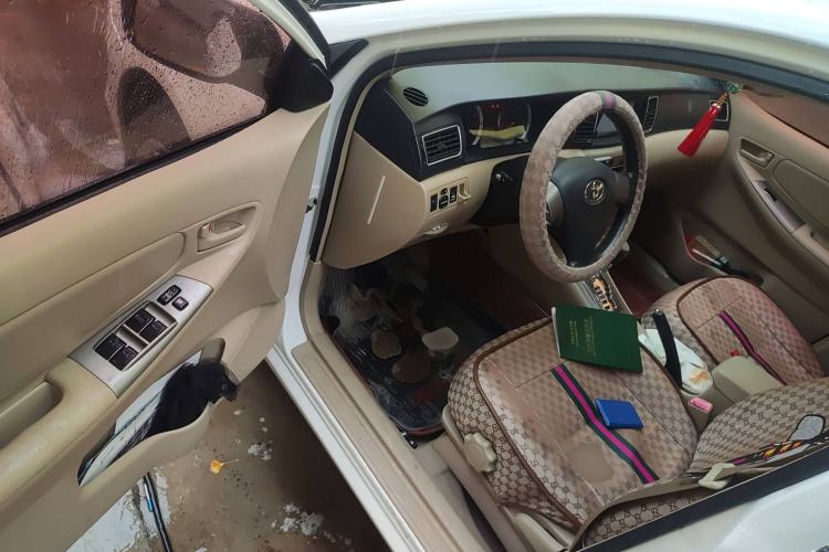 Used Toyota Corolla EX 2013 1.6L Automatic Luxury Edition