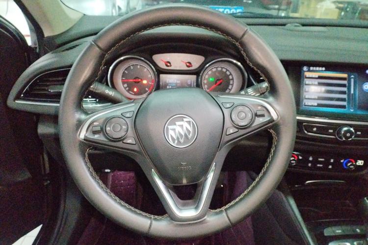 Used Buick Regal 2019 20T Elite Version China VI Standard Steering Wheel