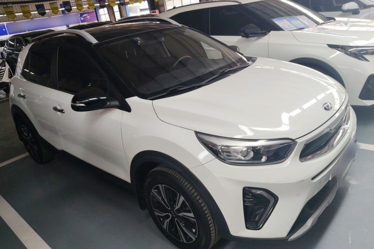 Used Kia kx1 Stonic 2019 1.4L Automatic Fun Edition China V Standard Front Right 45 Deg