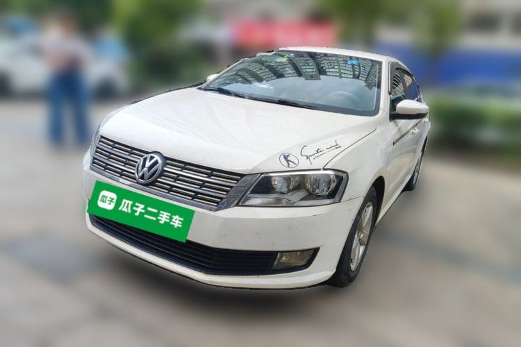 Used Volkswagen Lavida 2013 Revised Classic 1.6L Automatic Fashion Edition