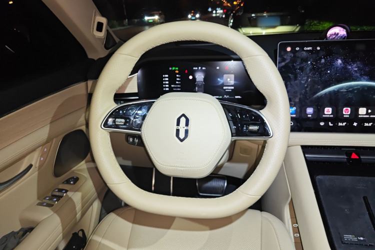 Used Hima AITO M5 2024 Extended-Range Max Rear-Wheel Drive Advanced Intelligent Driving Version Steering Wheel