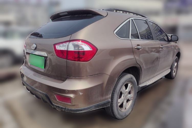 Used BYD S6 2013 Jingyue Edition 2.4L Manual Luxury Model 5 Seats
