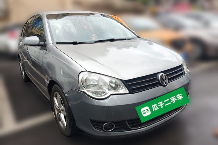 Used Volkswagen Polo 2011 Jingqu 1.6L Automatic Siku Edition Front Right 45 Deg