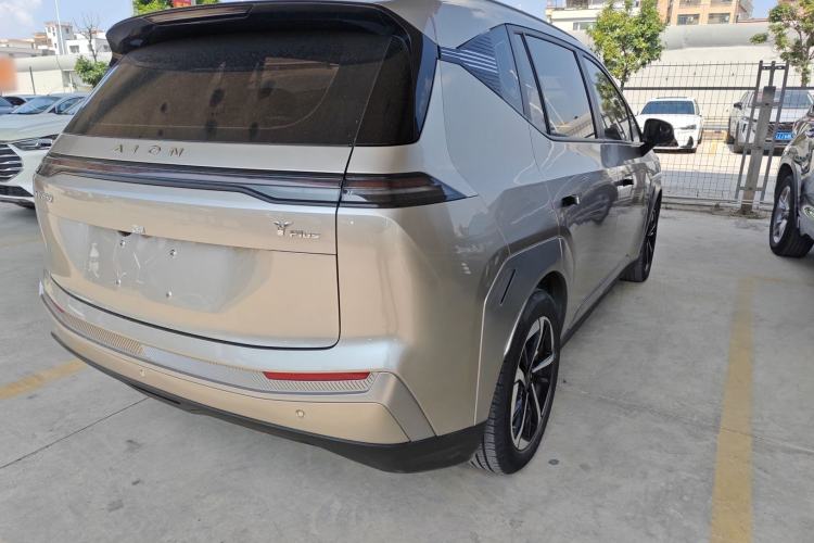 Used AION Y 2022 Plus 70 Smart Edition