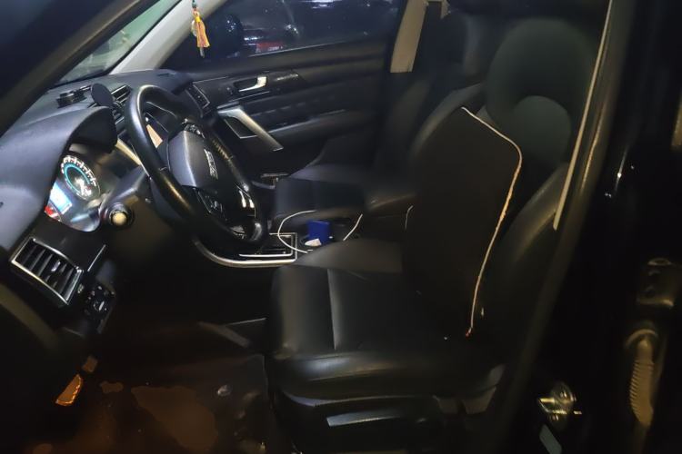 Used Haval H2 2016 Red-Label 1.5T Automatic Two-Wheel Drive Luxury Model Left Front Seat