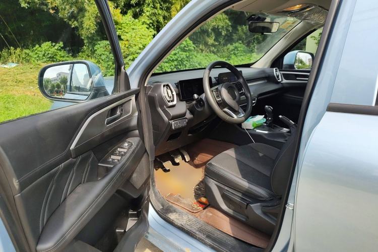 Used Great Wall King Kong Poer 2022 2.0T Manual Diesel Two-Wheel Drive Elite Version Long Bed Flatbed – GW4D20M
