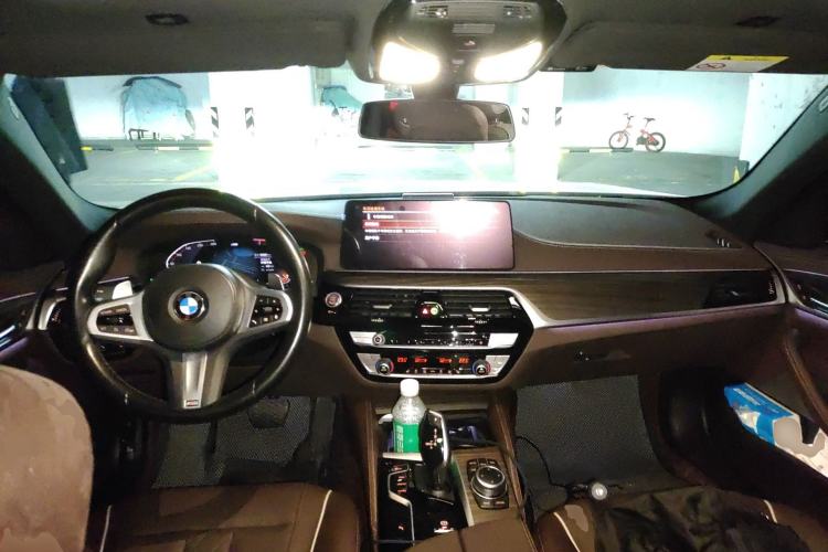 Used BMW 5 Series 2022 Restyled 530Li Leading Edition M Sport Package
