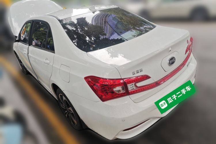 Used BYD Qin New Energy 2015 1.5T Dual-Crown Flagship Plus Edition Rear Left 45 Deg