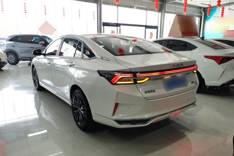 Used Dongfeng Aeolus Yixuan MAX 2021 1.5T Super-Powered Dad Edition Rear Left 45 Deg