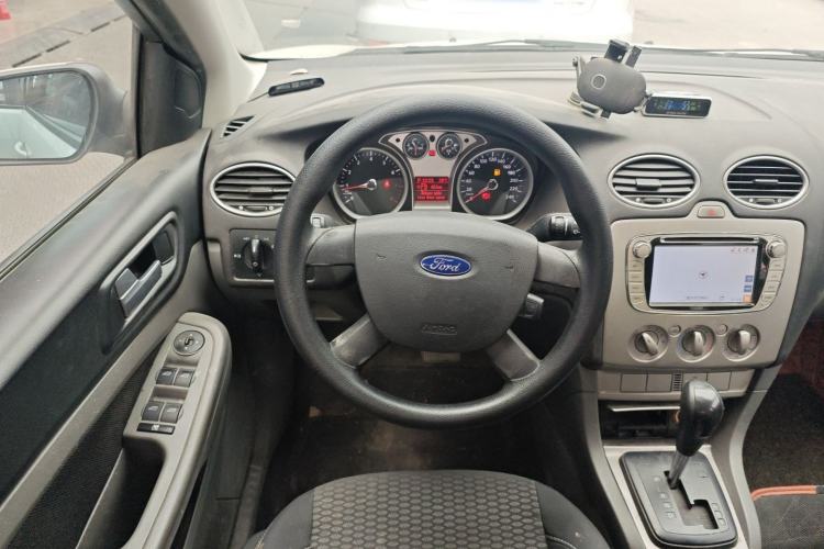 Used Ford Focus 2013 Hatchback Classic 1.8L Automatic Base Model Steering Wheel