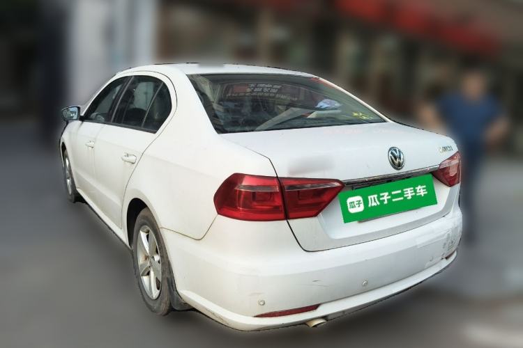 Used Volkswagen Lavida 2013 Revised Classic 1.6L Automatic Fashion Edition