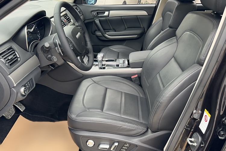 Used Haval H8 2017 2.0T Gasoline 4x4 Smart Enjoyment Version
