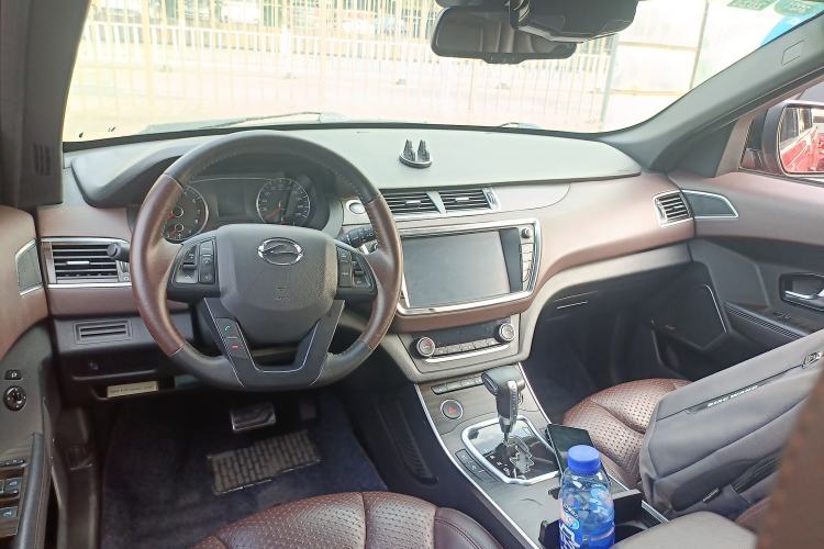 Used Land X7 2016 2.0T Panoramic Deluxe Edition Center Console